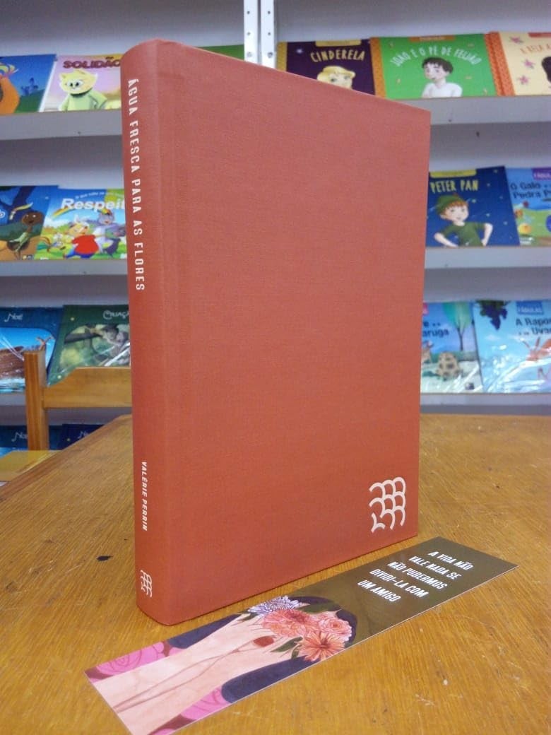 flores-edicao-especial-brindes-as-a-com-fresca-exclusivos-agua-para-intrinsecos-a