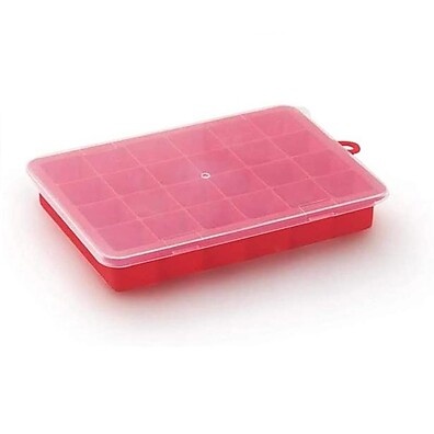 Forma de Gelo Quadrada: 24 Cubos com Tampa!