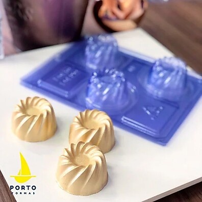 Forma Vulcão de Acetato Rizzo: Bombons Perfeitos!