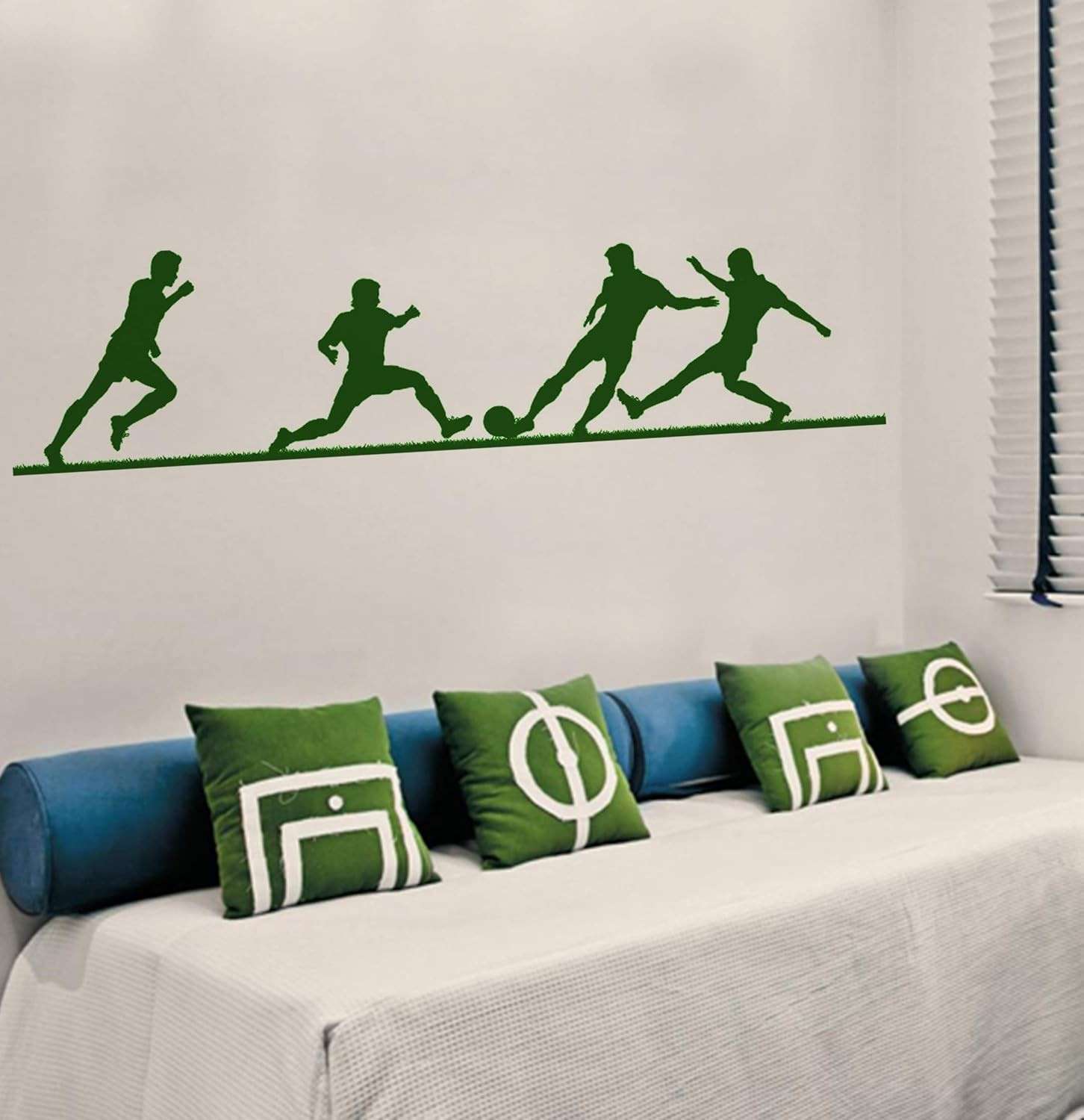 Adesivo Decorativo de Parede Campo de Futebol com Jogadores – Decore com Estilo Esportivo