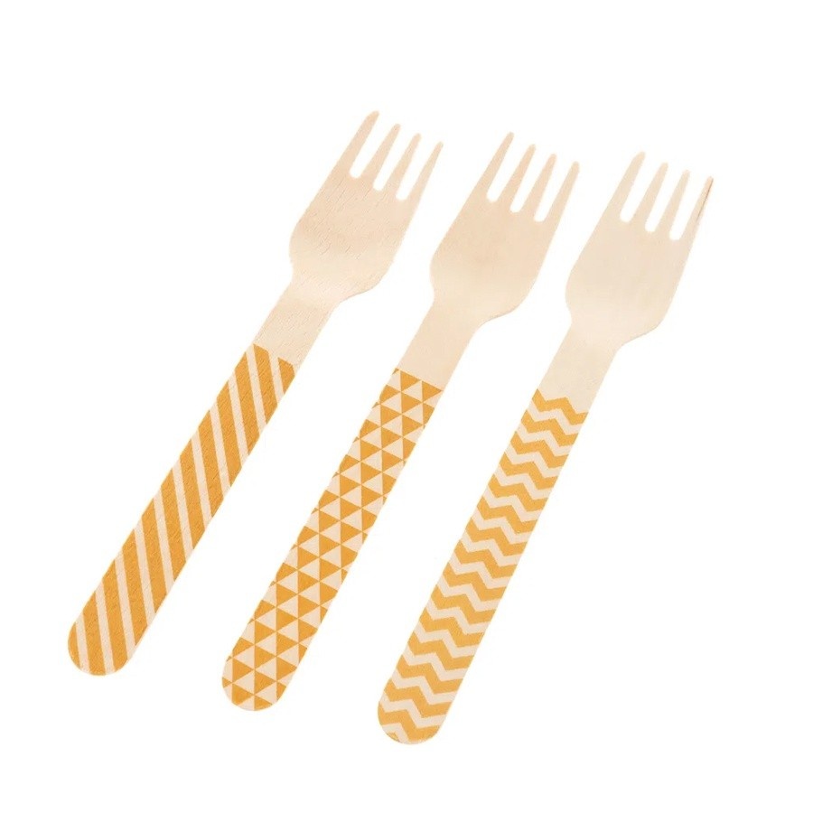 garfo-de-madeira-dourado-elegancia-em-10-unidades