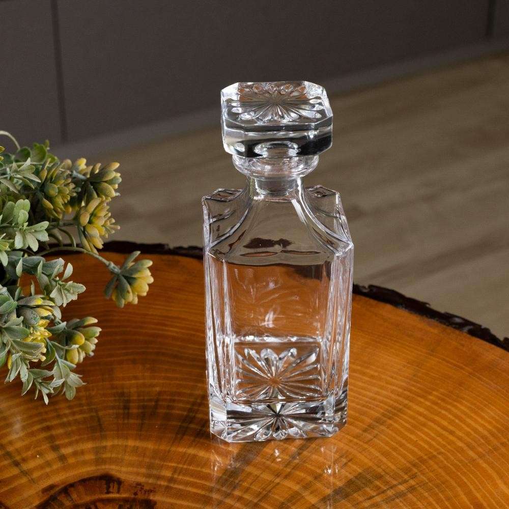 Garrafa de Cristal Wolff 750ml: Elegância em Cada Gole
