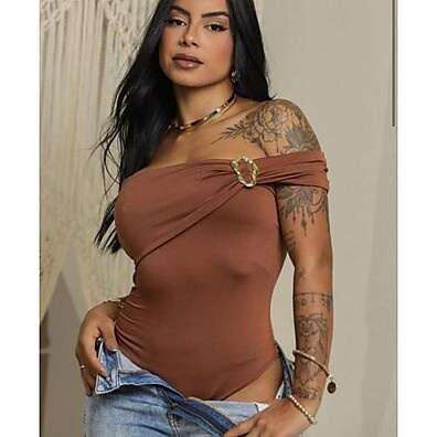 Body Elegante com Fivela: Seu Look Gringa!