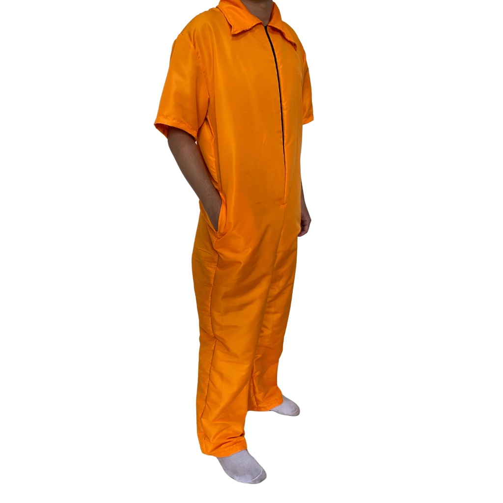 halloween-no-garantida-atracao-laranja-americano-presidiario-fantasia