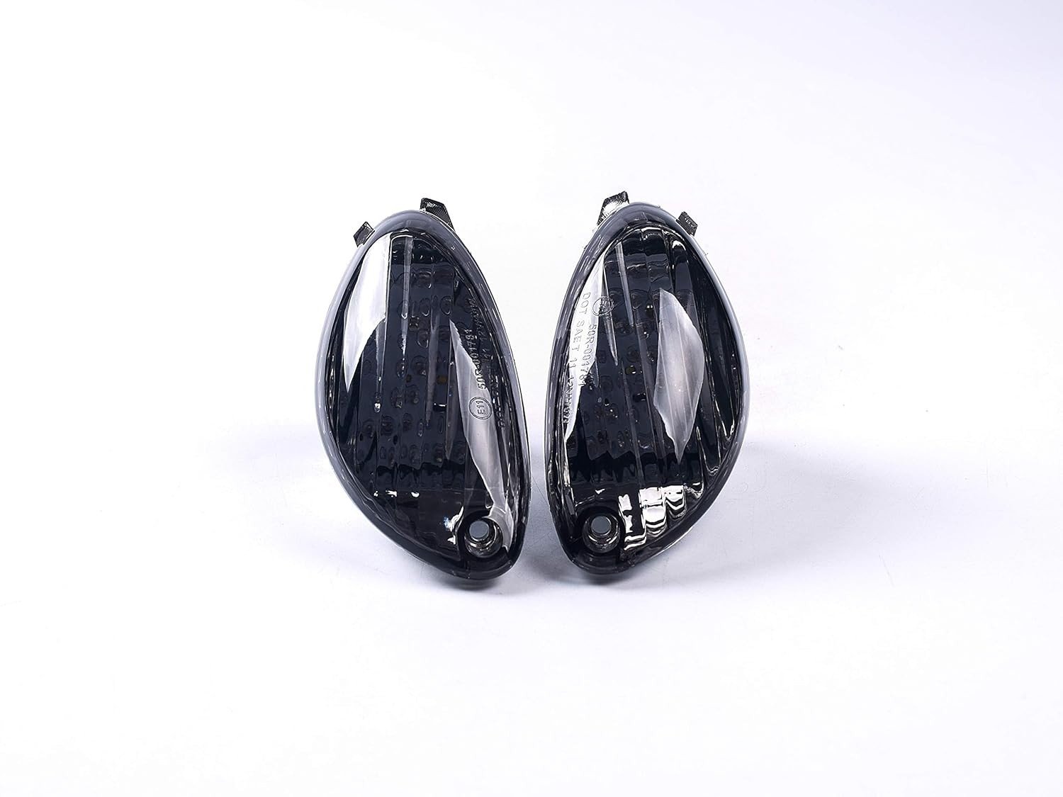 Luzes de Seta Fumê LED Traseira para Suzuki Hayabusa GSXR1300 (08-10) - Estilo e Segurança