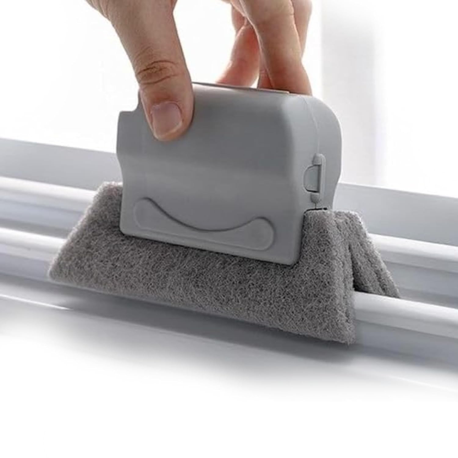 Escova de Limpeza Multiuso com Microfibra - Ideal para Trilhos, Janelas e Cantos Difíceis