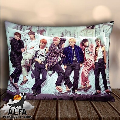 Almofada BTS: Decore com Seu Ídolo 💜