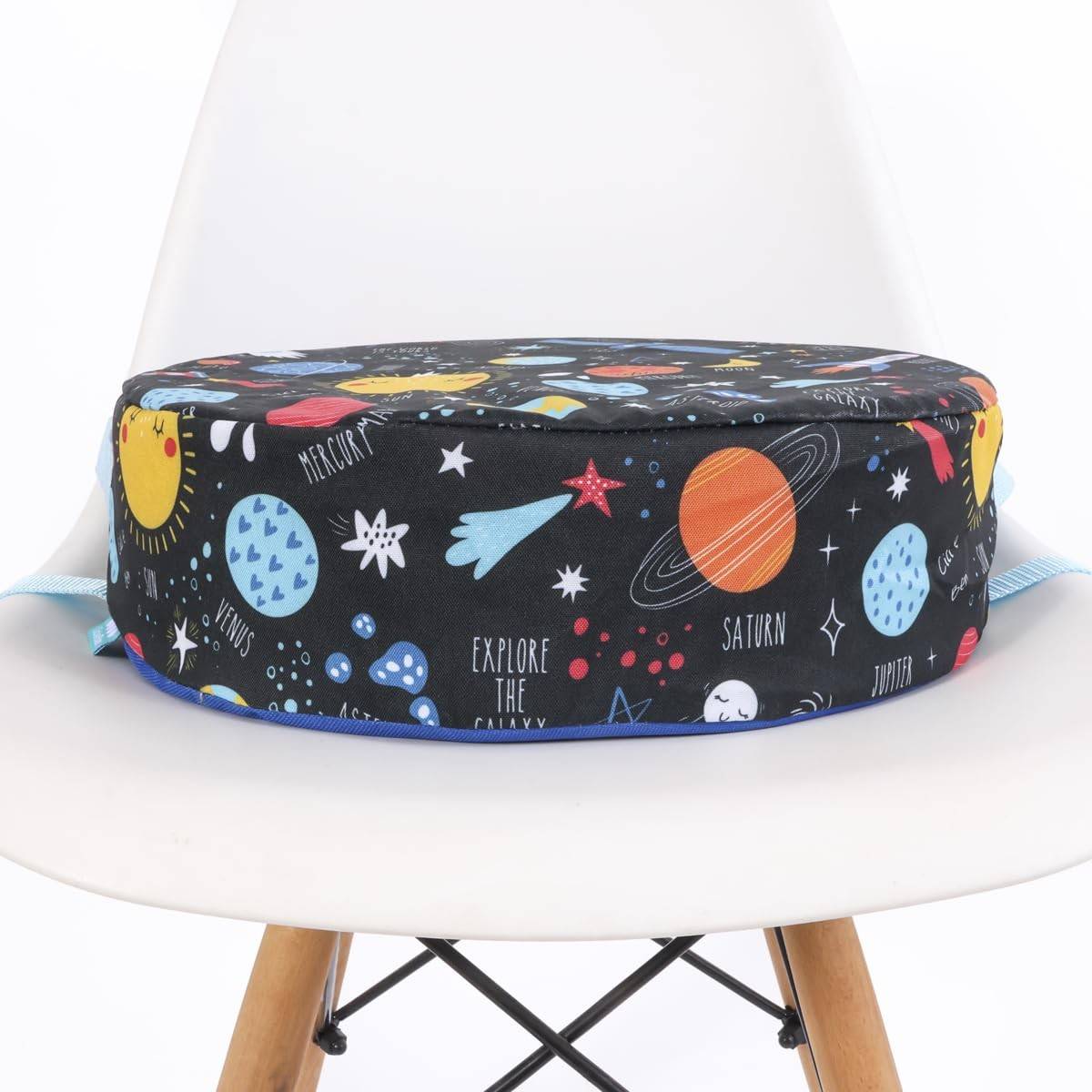 Assento Redondo de Elevação Infantil Planetas - Impermeável e Portátil Cici e Ben