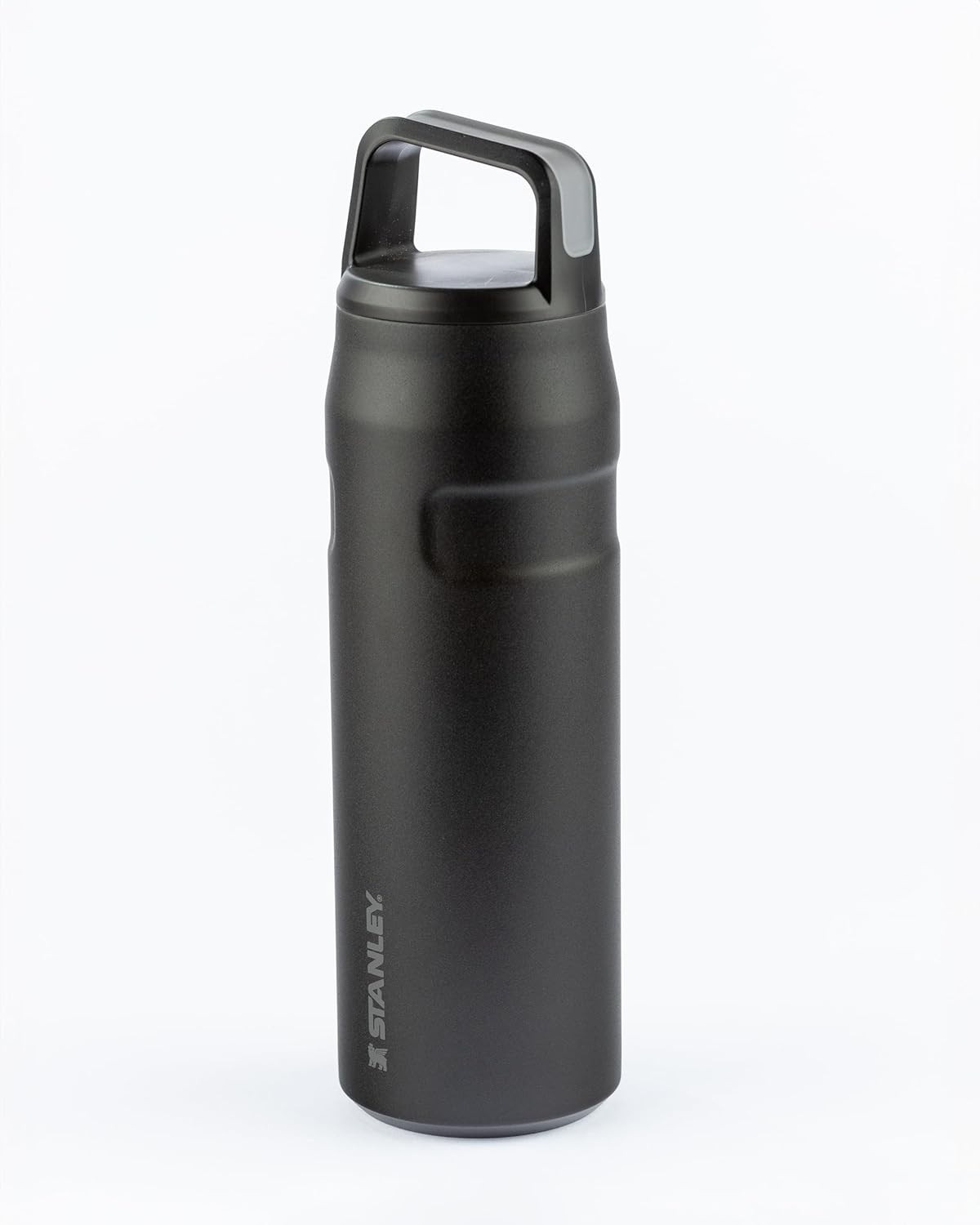 Garrafa Stanley Aerolight 710ml com Tampa de Fluxo Rápido - Isolamento a Vácuo, Leve e à Prova de Vazamento