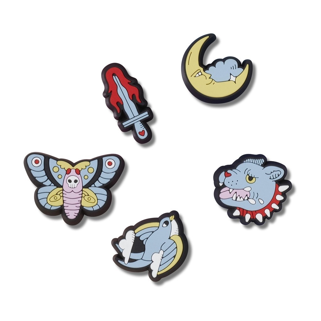 Jibbitz™ Retro: Charms para Crocs com Estilo!