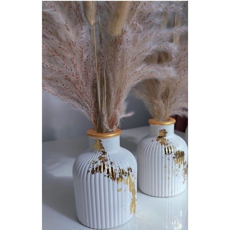 Kit 2 Vasos Gesso Dourado: Luxo e Elegância