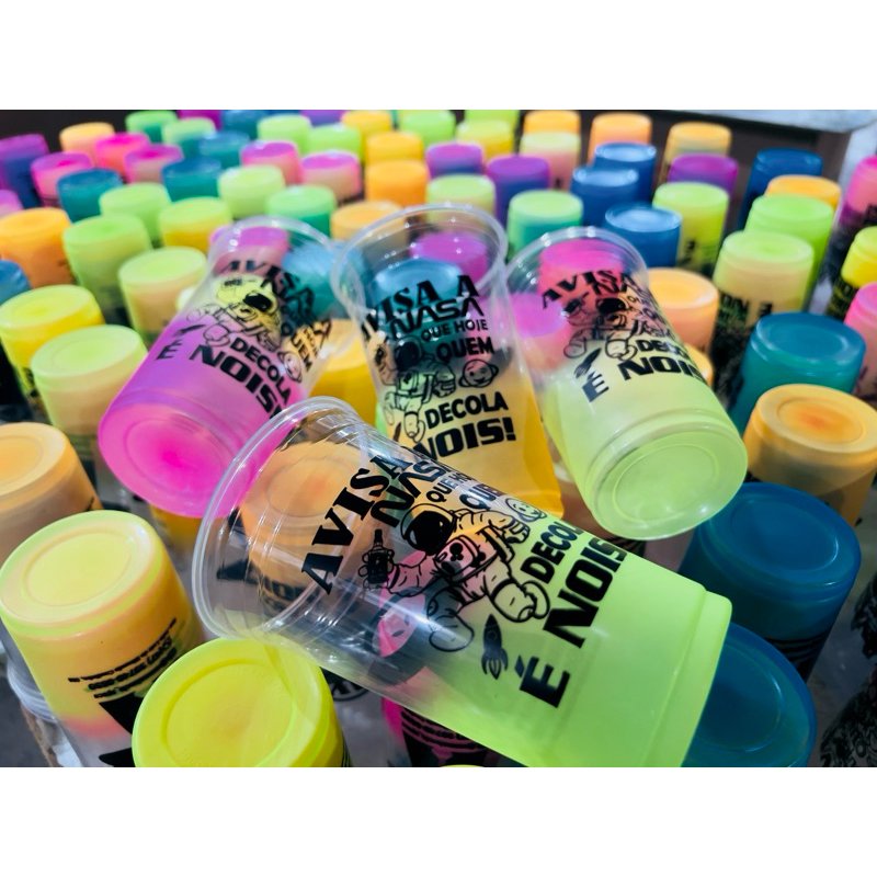 Kit de 100 Copos Descartáveis 500ml Degradê Personalizados