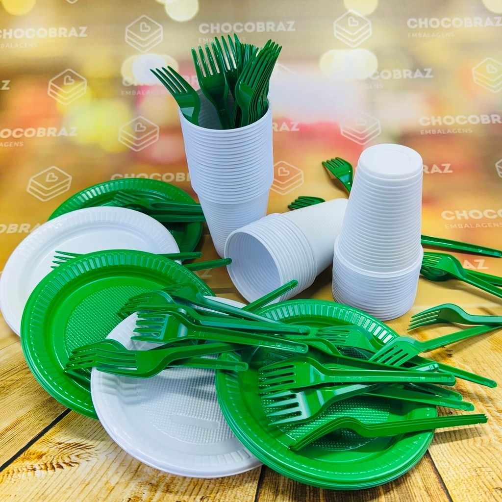 Kit Descartável 50 Pessoas: Pratos, Garfos e Copos