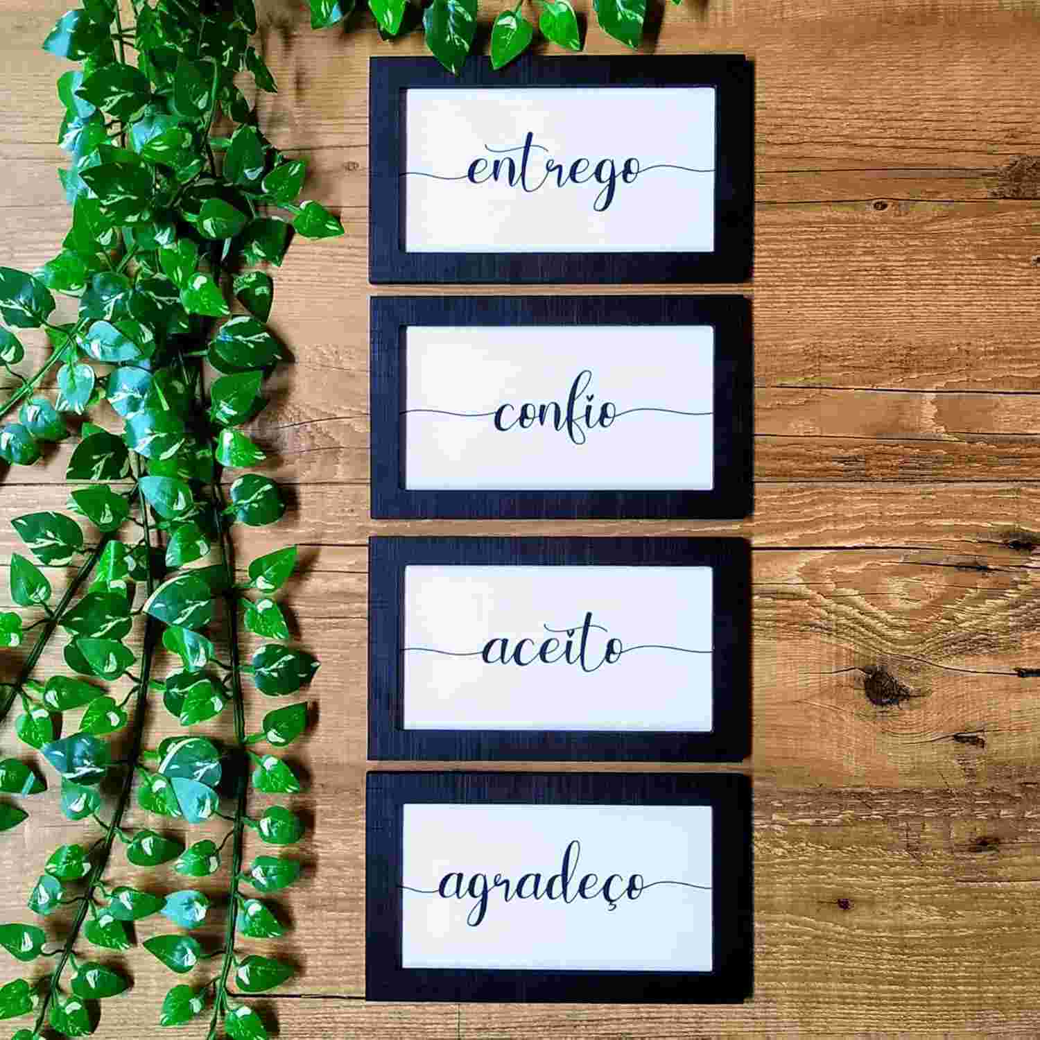 Kit com 4 Quadros Decorativos Entrego Confio Agradeço - Modernize sua Sala ou Quarto com Frases Inspiradoras