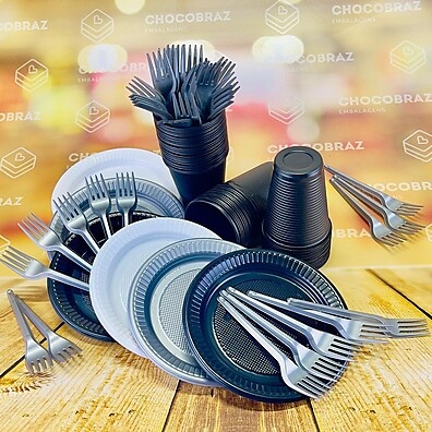 Kit Festa 50 Pessoas Descartáveis Branco Prata e Preto