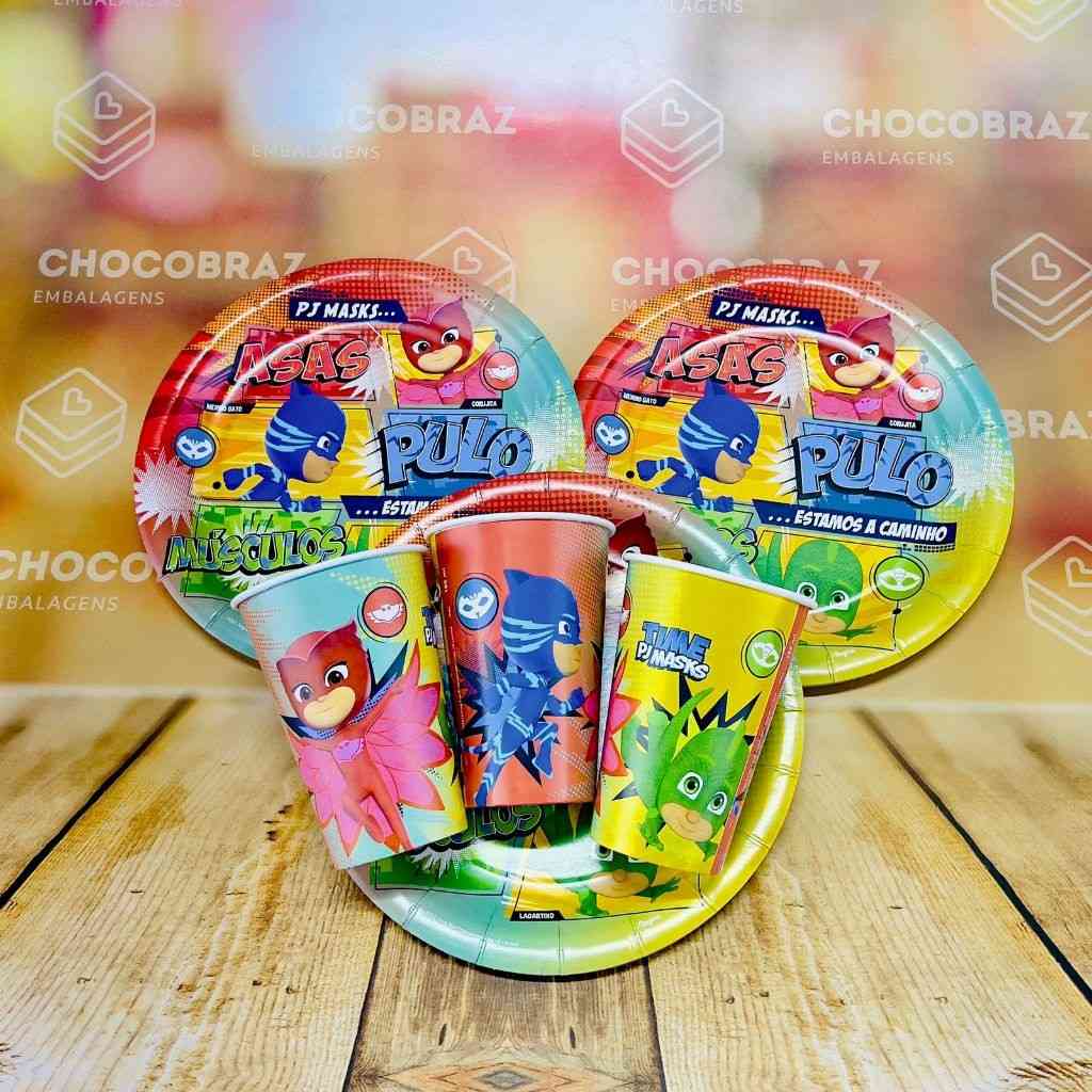 Kit Festa PJ Masks: 8 Pratos + 8 Copos!