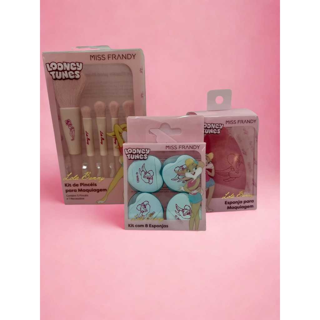 Kit Looney Tunes: Pincéis e Esponjas de Viagem!