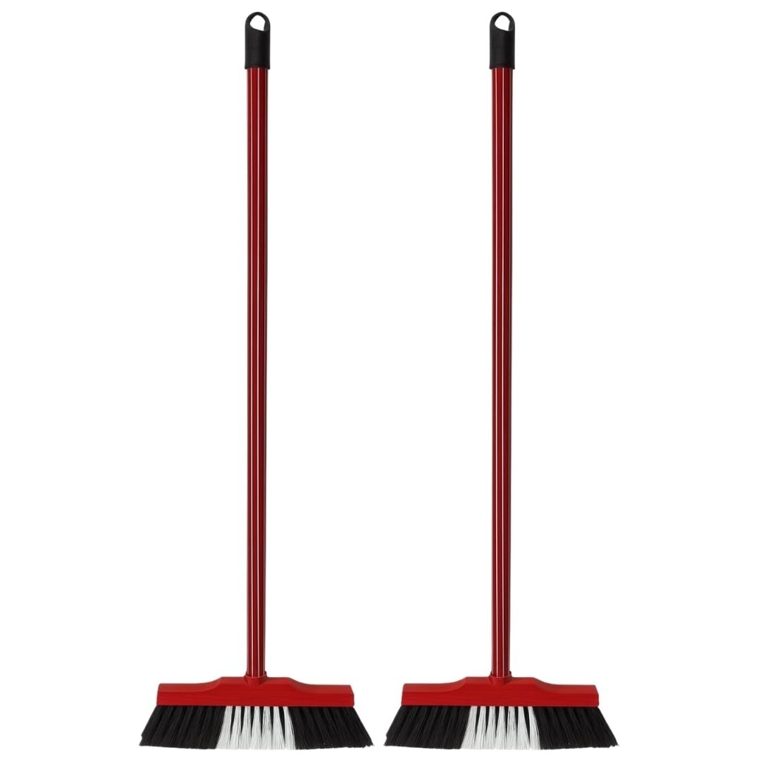 Kit 2 Vassouras de Pelo Sintético 30cm com Cabo e Base de Madeira – Leve, Resistente e Eficiente para Pisos Lisos