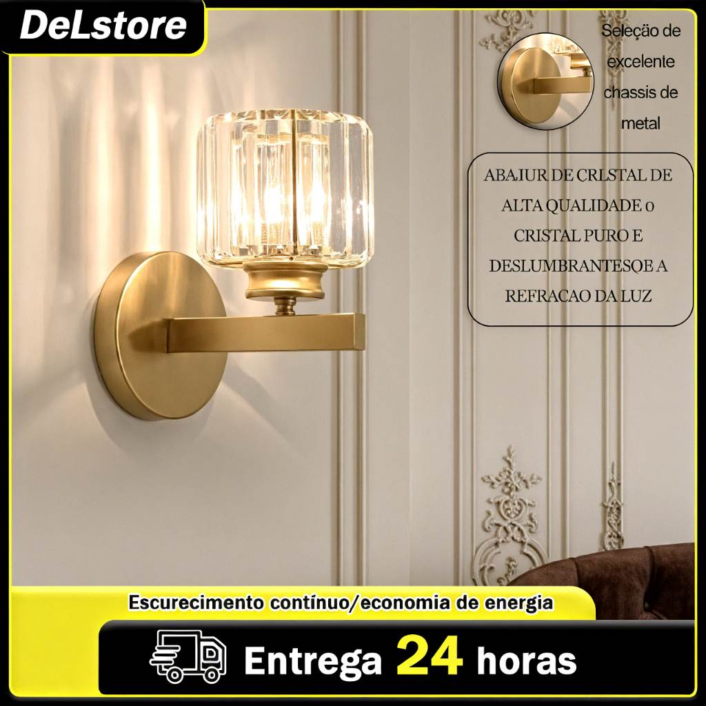 lampada-de-parede-moderna-em-ouro-e-cristal-para-sala-de-estar