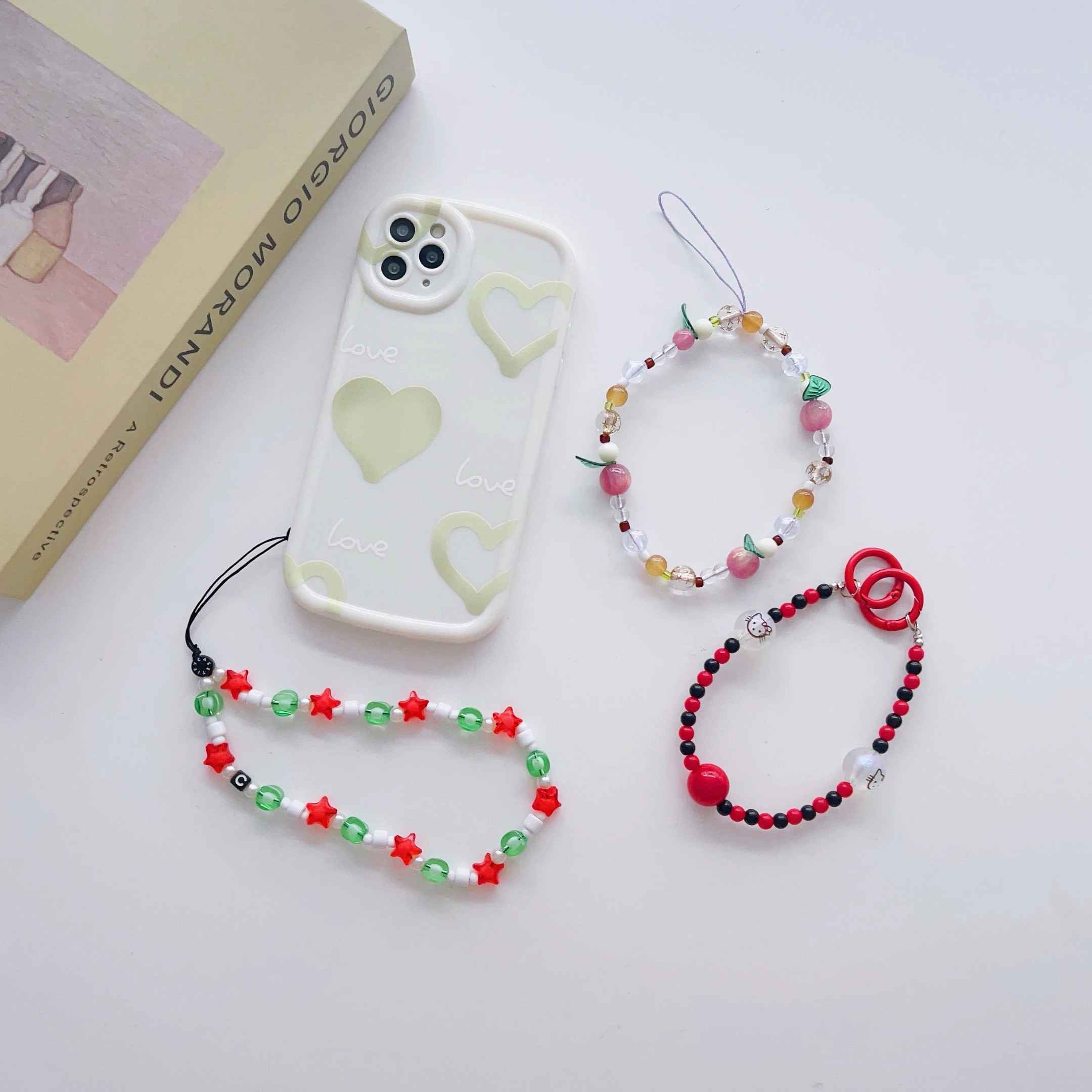 Lanyard Colorido: Estilo e Segurança para seu Celular!