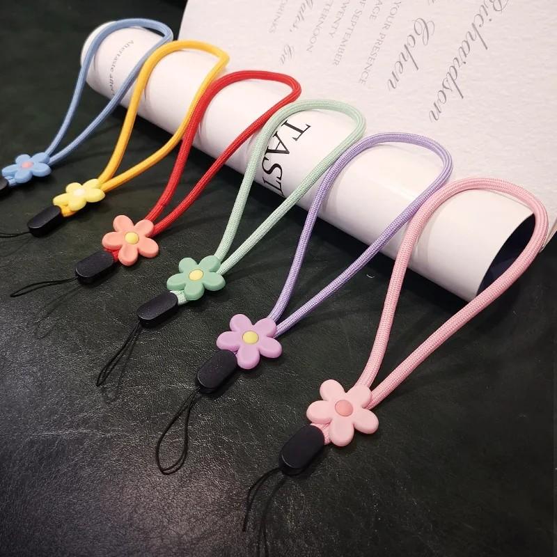 Lanyard Floral Trançado: Segurança e Estilo!