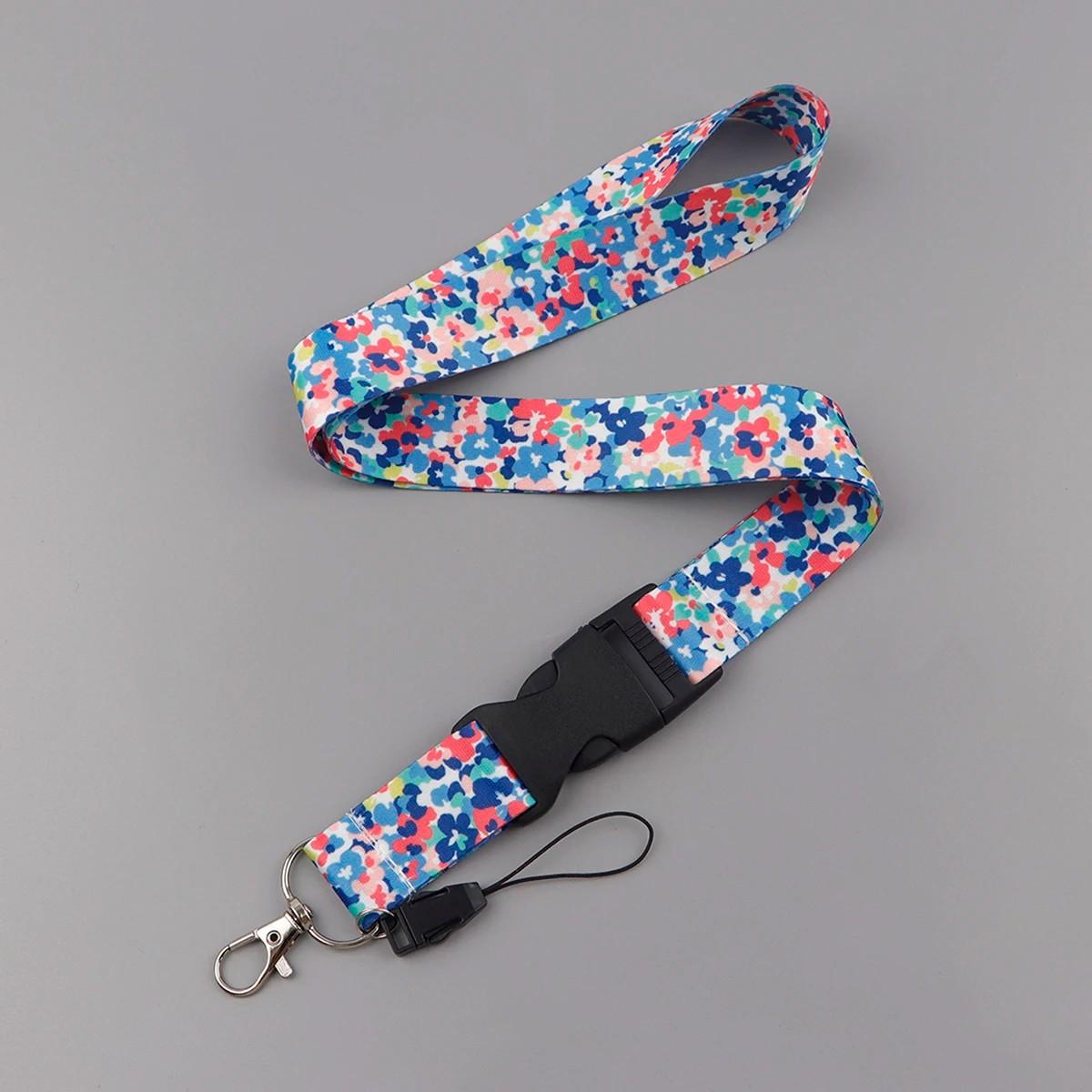 Lanyard Floral Vintage: Elegância e Praticidade
