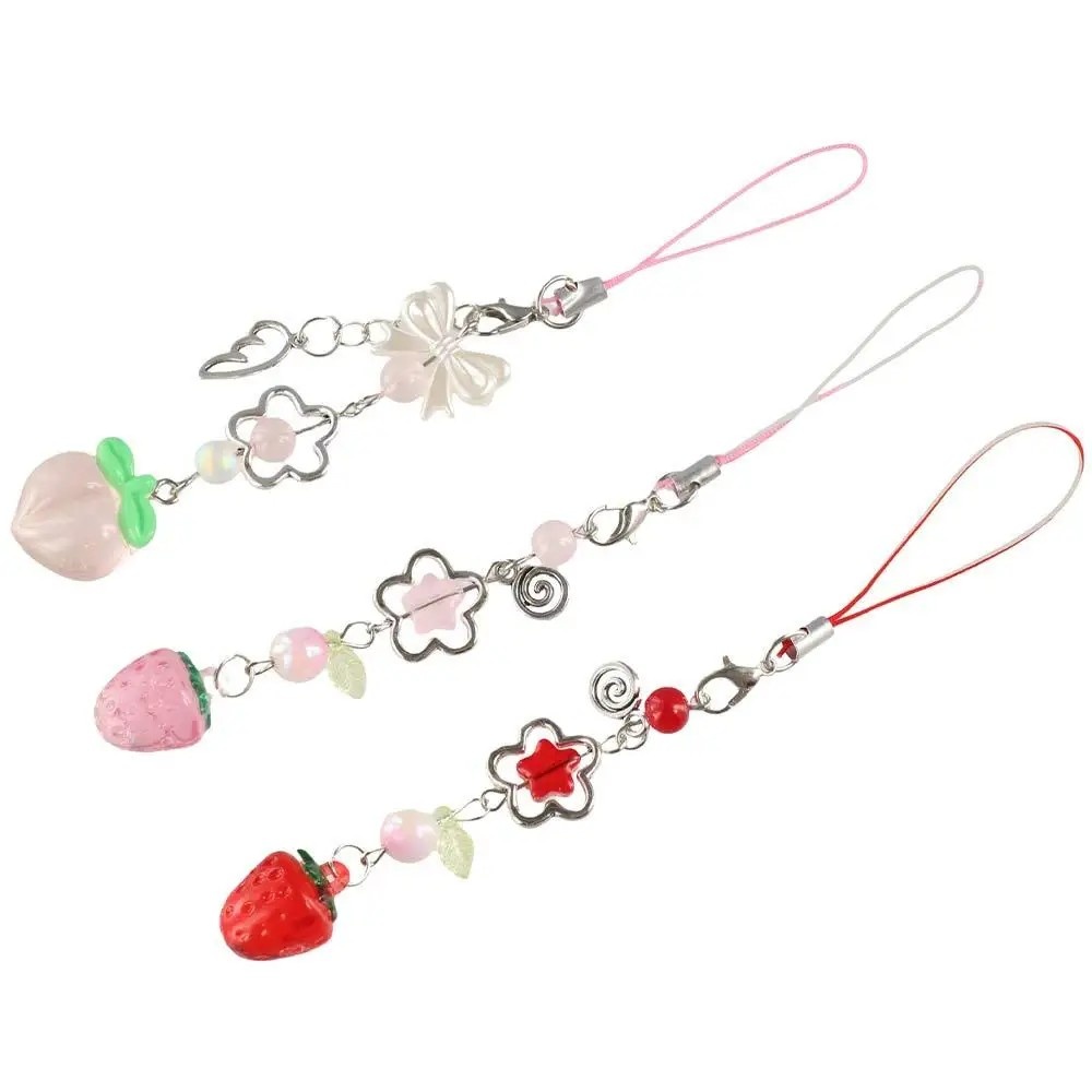 Lanyard Morango Y2K: Charme e Segurança!