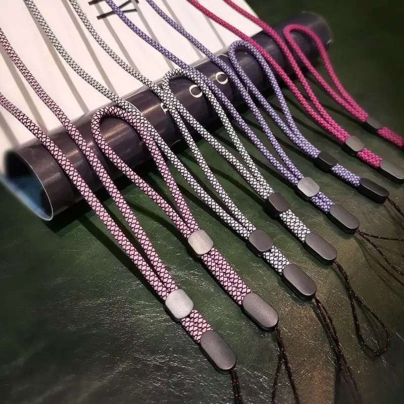 Lanyard para Celular: Estilo e Segurança!