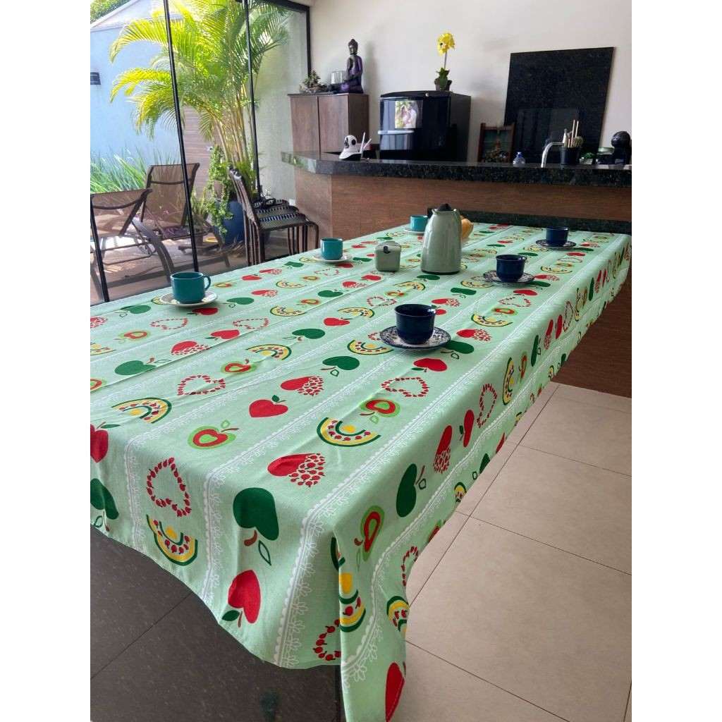 Toalha de Mesa Oxford Estampada para 4 a 12 Lugares