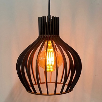 Lustre Decorativo Retro Rústico Preto: Elegância para Seu Ambiente