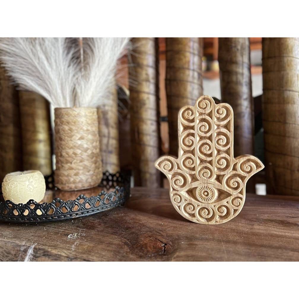 mao-hamsa-de-madeira-protecao-e-estilo-para-sua-casa