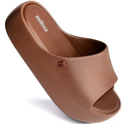 melissa-free-platform-slide-bronze-conforto-e-estilo