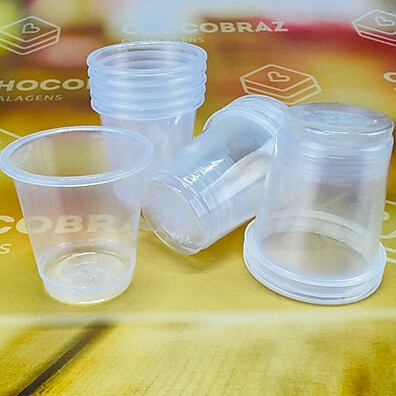 Mini Copinhos 30ml: Perfeitos para Brigadeiros!