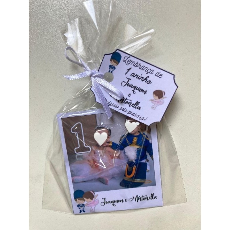 Mini Foto Polaroid Imantada: Lembrancinha de Aniversário Única e Fofa