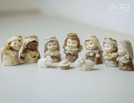 Presépio Natalino Infantil Completo 10 Peças em Resina Bege - Decoração Tradicional e Segura - imagem 4
