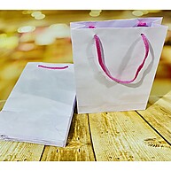 10 Sacolas de Papel Rosa Candy – Ideal para Festas e Presentes - imagem 1