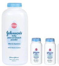 Johnson's Pure Cornstarch Baby Powder 15 Oz + Travel Size 1.5 Oz - Pacote com 2 Unidades - imagem 1
