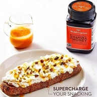 Mel Wedderspoon Raw Premium Manuka Honey, KFactor 16, 17.6 Oz - imagem 1