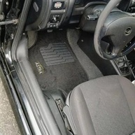 Tapete Automotivo Astra 1999-2011: Carpete Premium com Bordado Personalizado - imagem 5