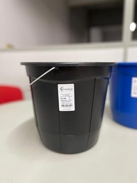 Kit com 2 Baldes Reforçados 7,5L com Alça - Ideal para Limpeza e Armazenamento - imagem 3