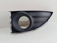Moldura Farol de Milha Esquerdo Renault Fluence 2011-2014 Usada - Peça de Reposição - imagem 3