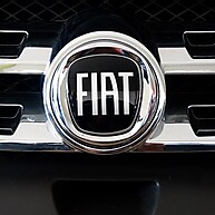 2 Adesivos Emblema Fiat 500 Preto Black 2009 a 2017 - imagem 2
