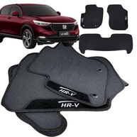 Jogo de Tapetes Borracha Honda HR-V 2023-2025: Proteção Impermeável com Logo Bordado e Traseiro Inteiriço - W8 Acessórios - imagem 2