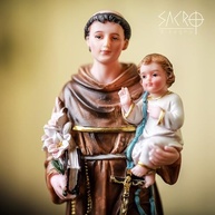Imagem de Santo Antônio em Resina 20cm - Peça Importada para Decoração e Fé - imagem 2