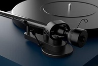 Toca Discos Pro-Ject Debut Carbon EVO (Preto Fosco) - Som de Alta Fidelidade com Cartucho Ortofon 2M Red - imagem 4
