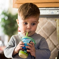 Nuby Kit com 3 Copos Decorados com Canudo 300ml para Meninos - Seguro, Divertido e Livre de BPA - imagem 3
