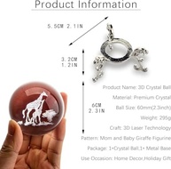 Bola de Cristal 3D com Girafas Mãe e Bebê - Decoração Elegante e Presente Especial - imagem 3