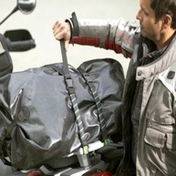 ROK Straps ROK-10031: Alça Elástica Ajustável Preta/Laranja para Motos e ATVs (45cm-152cm) - imagem 3