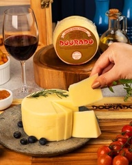 Queijo Minas Padrão Canastra Cremoso, 500g - imagem 4