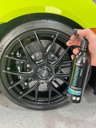 Sinergy Wheel Vonixx: Proteção e Brilho Duradouro para Suas Rodas (500ml) - imagem 5